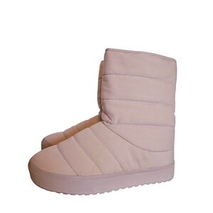 NATIVE SHOES Women's Pink Comfy Quilted Puffy Boots Sustainable Made With Algae